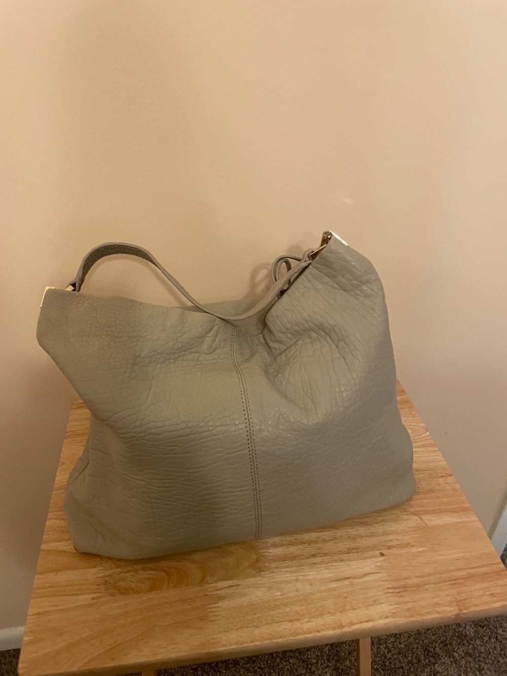 Handbag - Picture 6 of 12